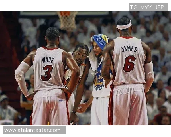 球星对决趣味1v1抢球赛谁能笑到最后精彩瞬间全程回放 球星对决趣味1v1抢球赛谁能笑到最后精彩瞬间全程回放